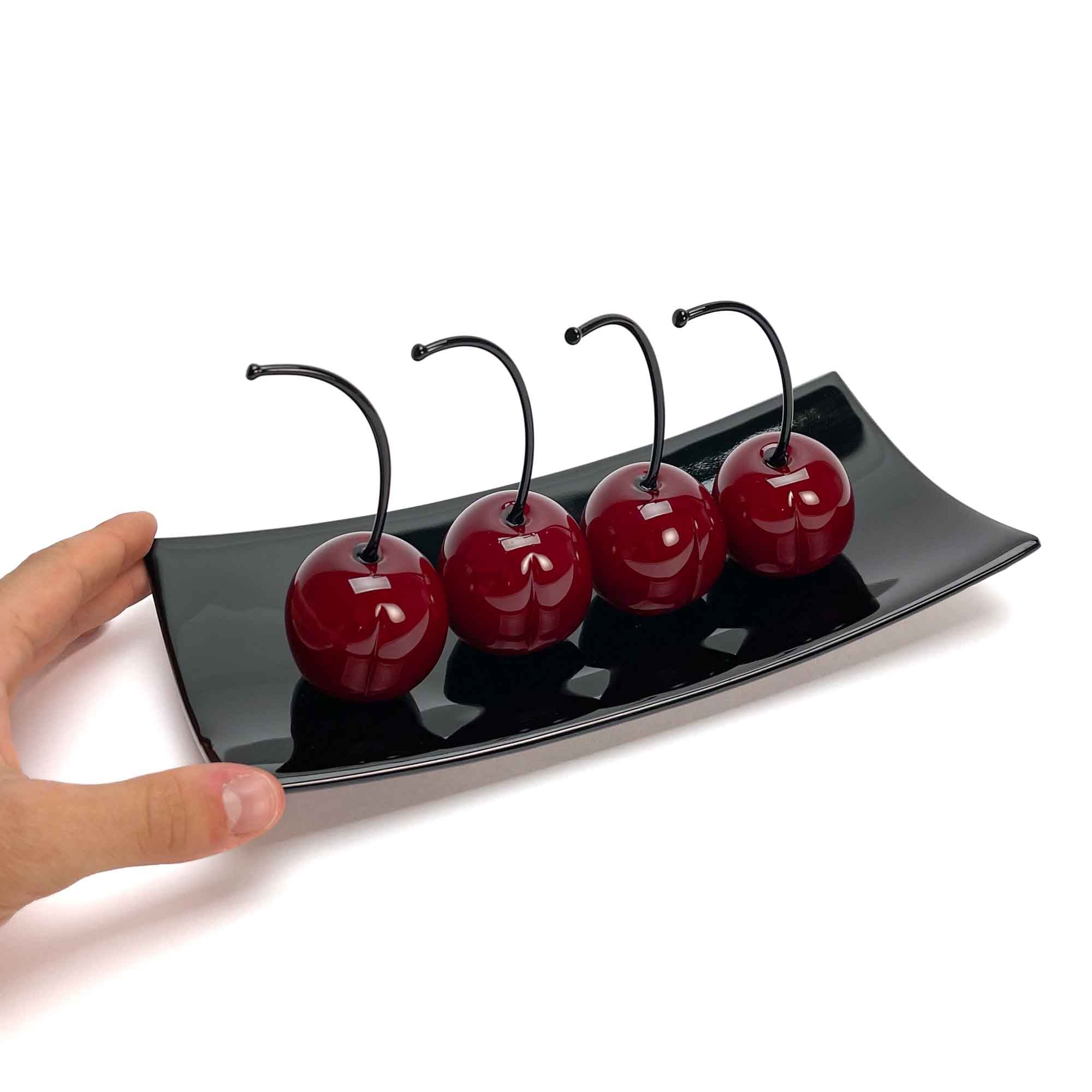 Set 4 Big Cherries with Black Plate "Love and Elegance" - Murano Glass