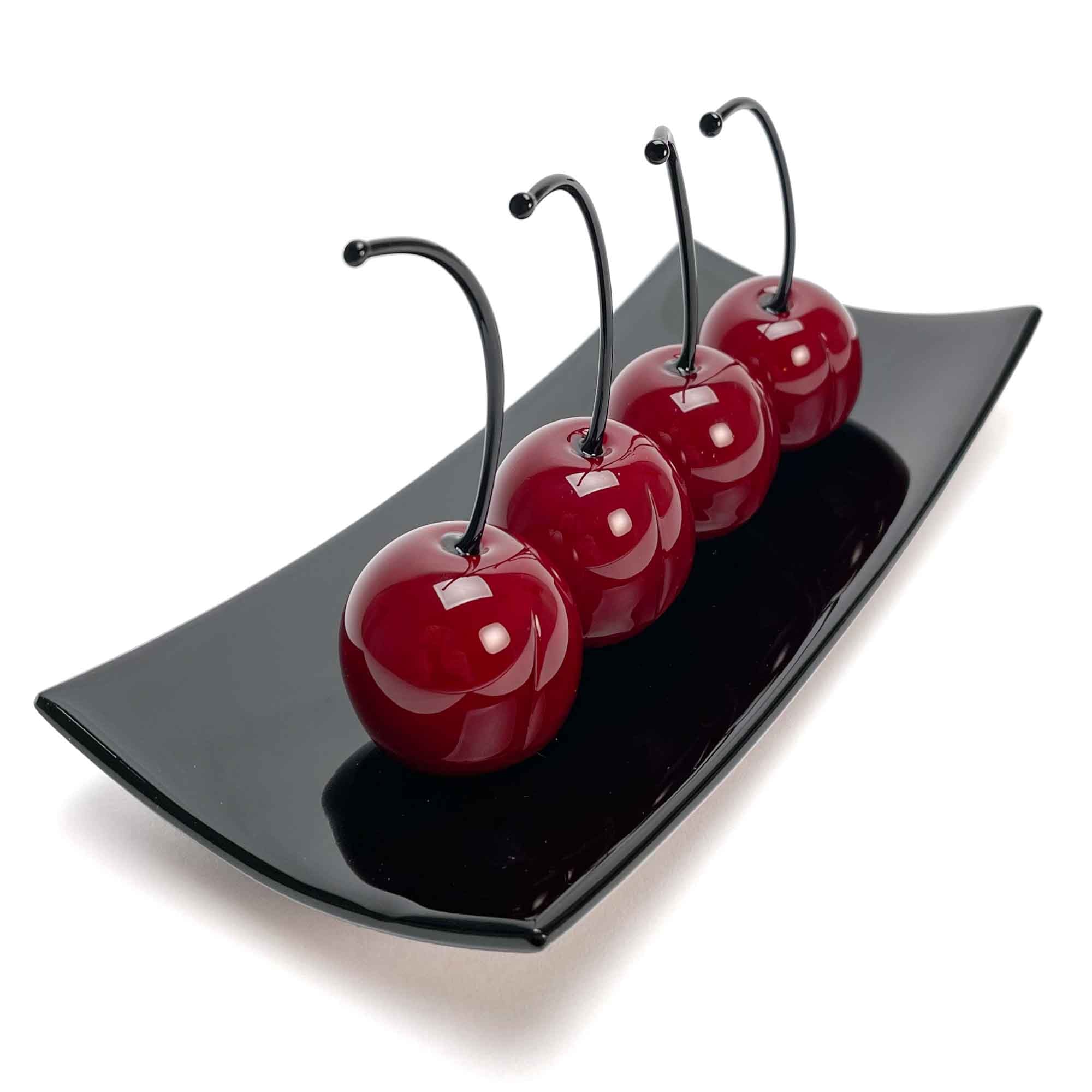 Set 4 Big Cherries with Black Plate "Love and Elegance" - Murano Glass