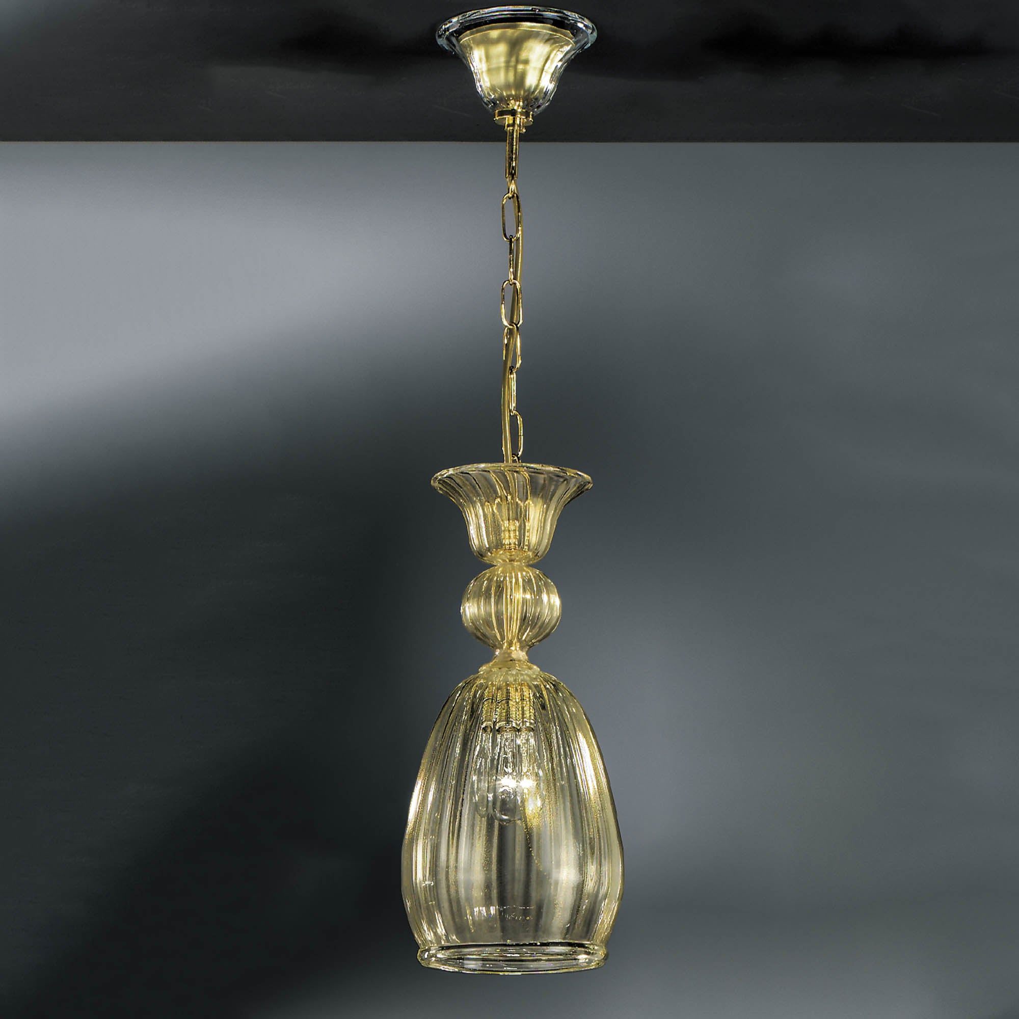 Hathor pendant light