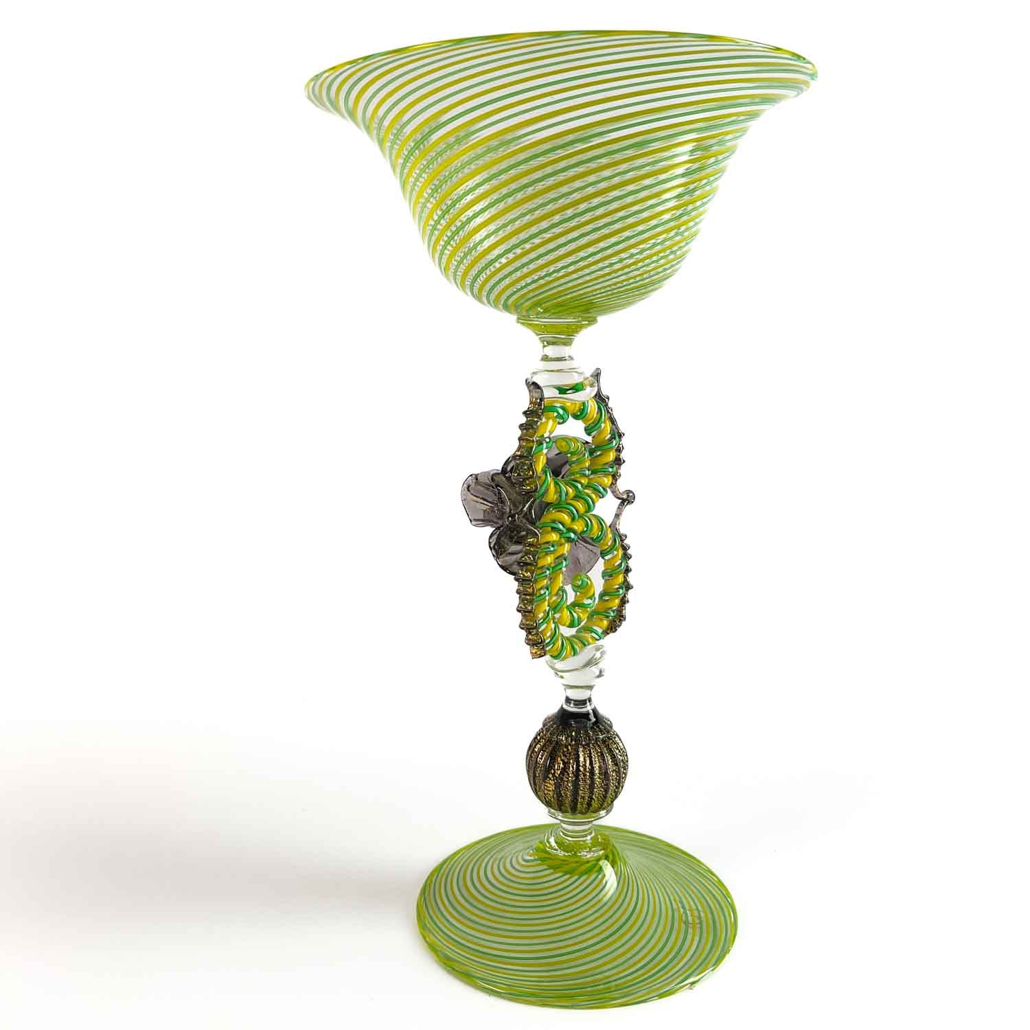 Goblet with decorative flower - Murano Glass art