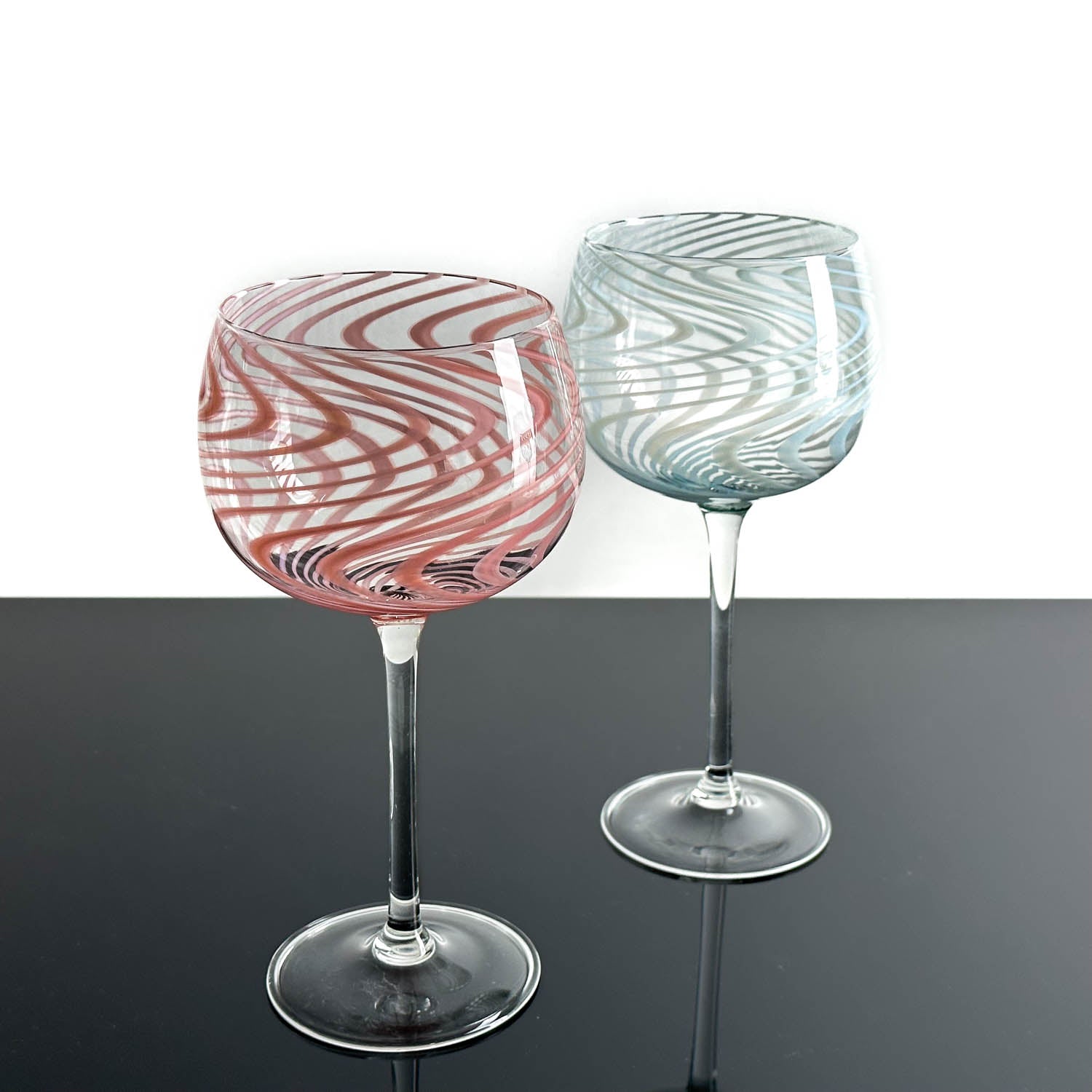 Twist wine glasses, set of two - Murano Glass