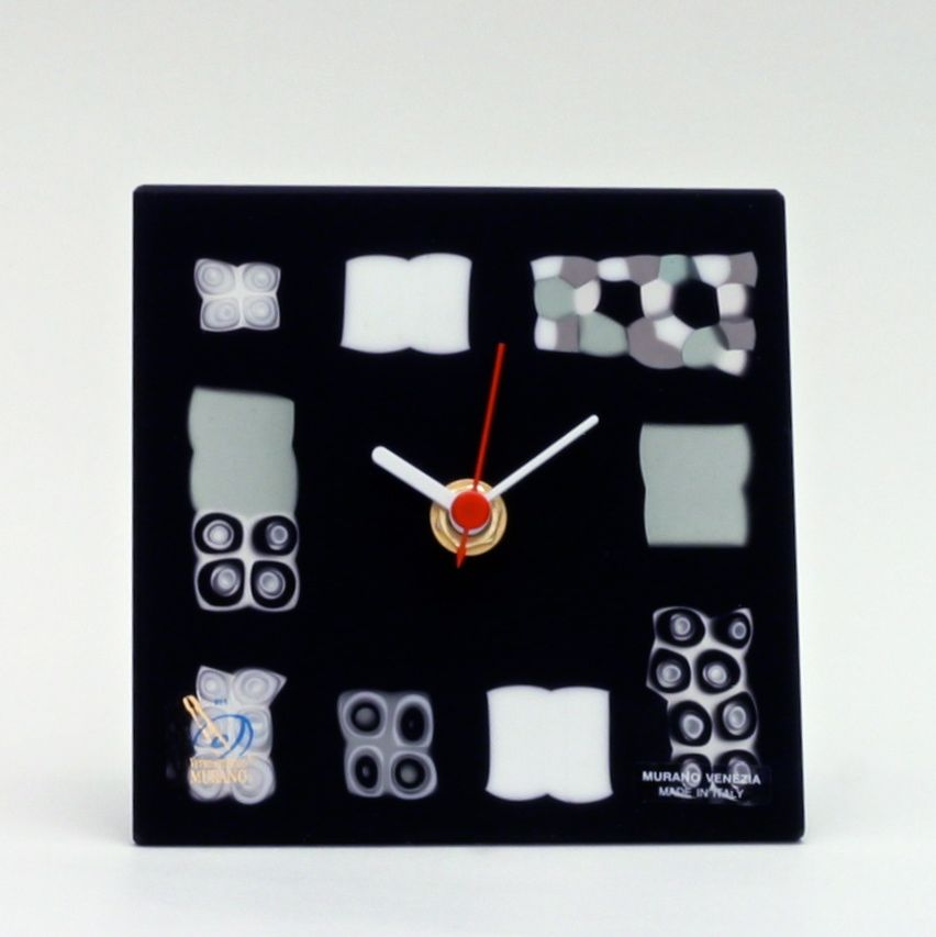 Gemini table clock