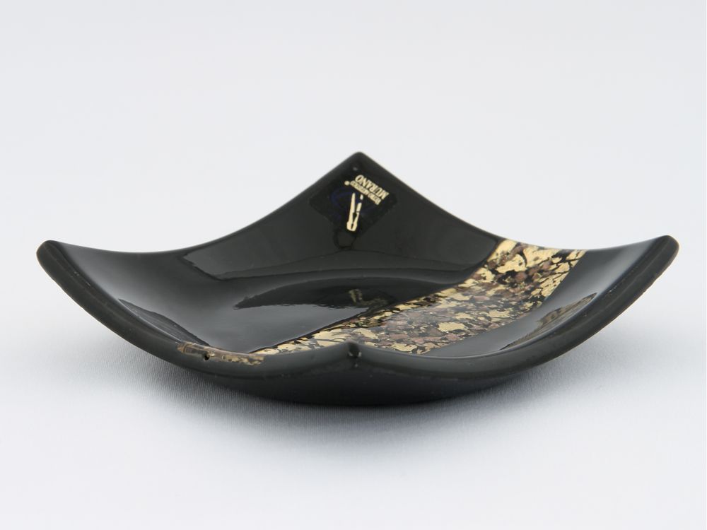 Black and gold ashtray - large